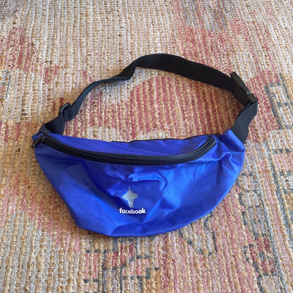 Facebook Fanny Pack